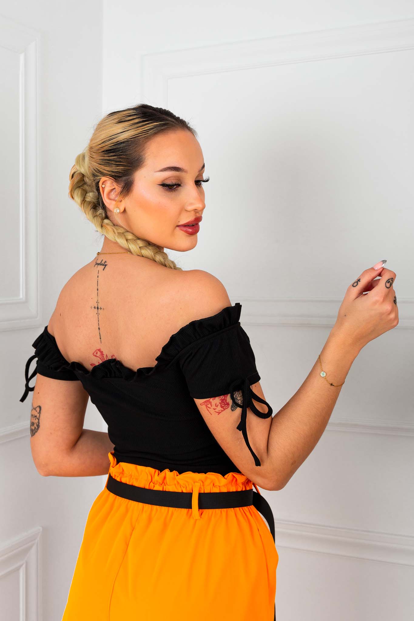 HOT DEALS Evelyn crop top μαύρο