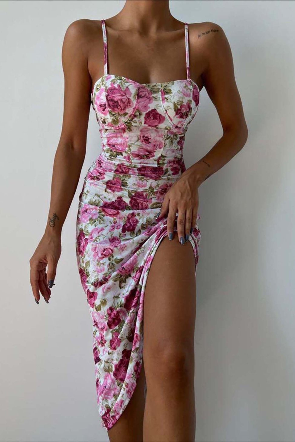 Libertine μιντι φορεμα φλοράλ με σκίσιμο φούξια