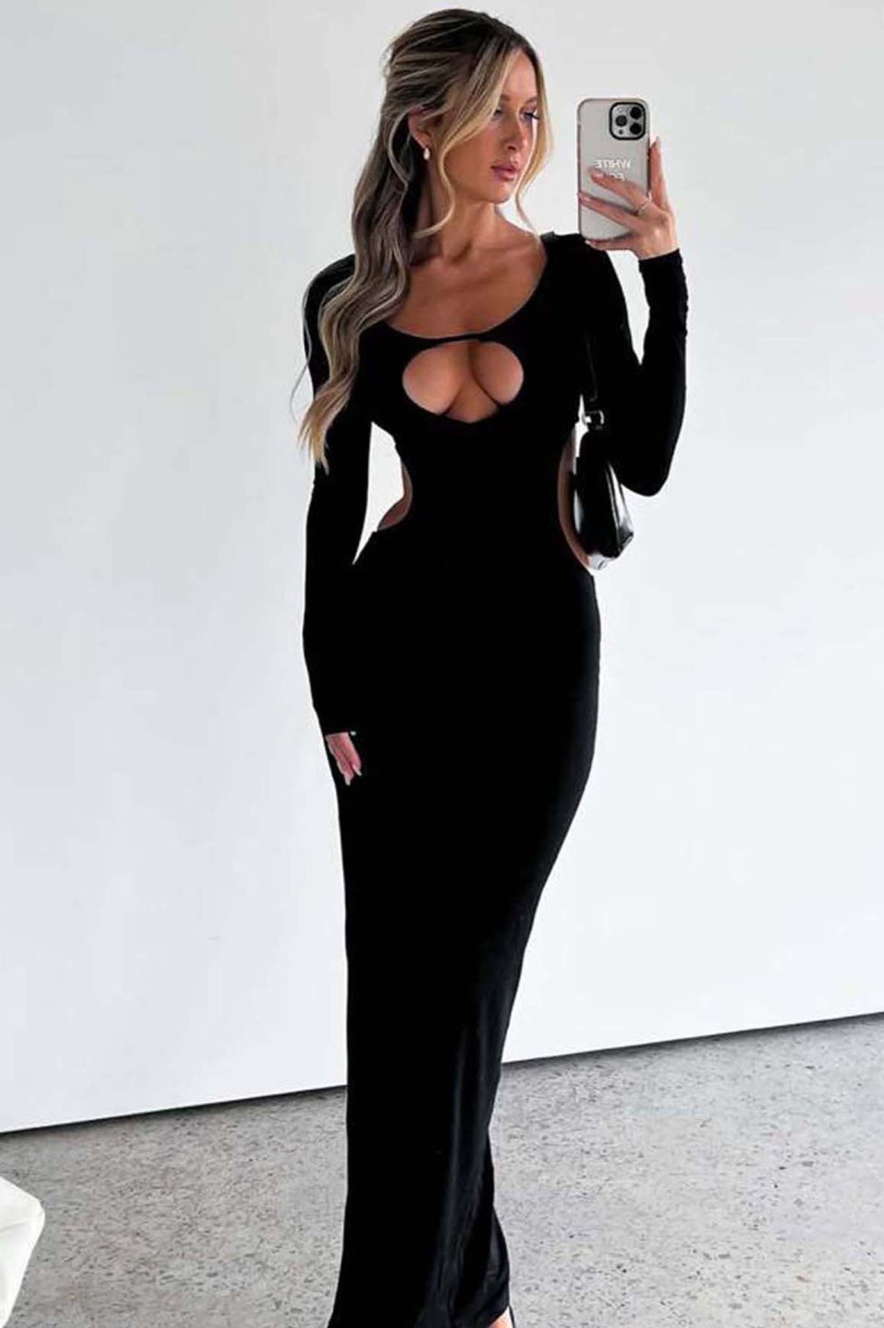 Agostina μάξι φόρεμα με cut outs μαύρο