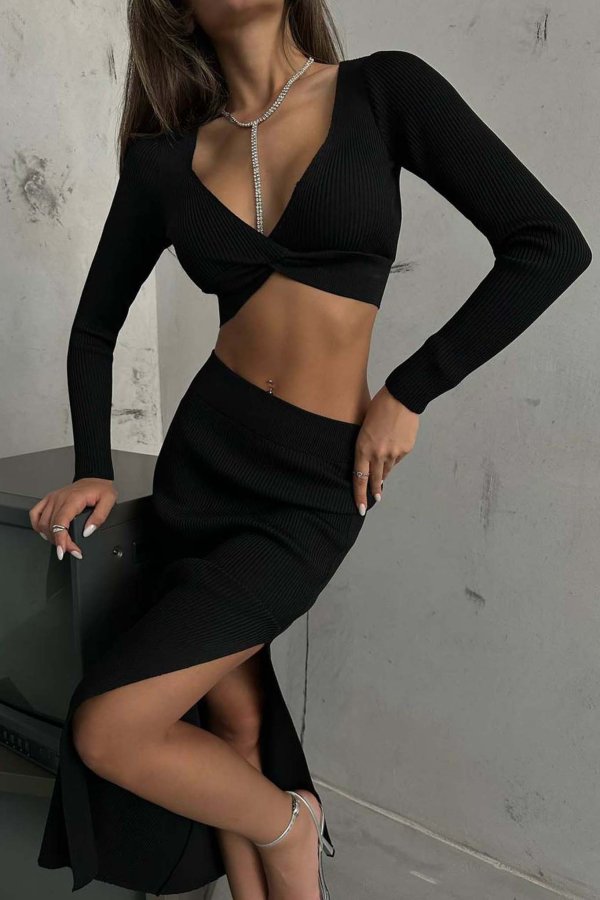 SALES Avery σετ τοπ-φούστα ριπ μαύρο