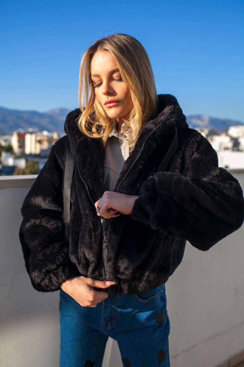 Joanna jacket από οικολογική γούνα μαύρο