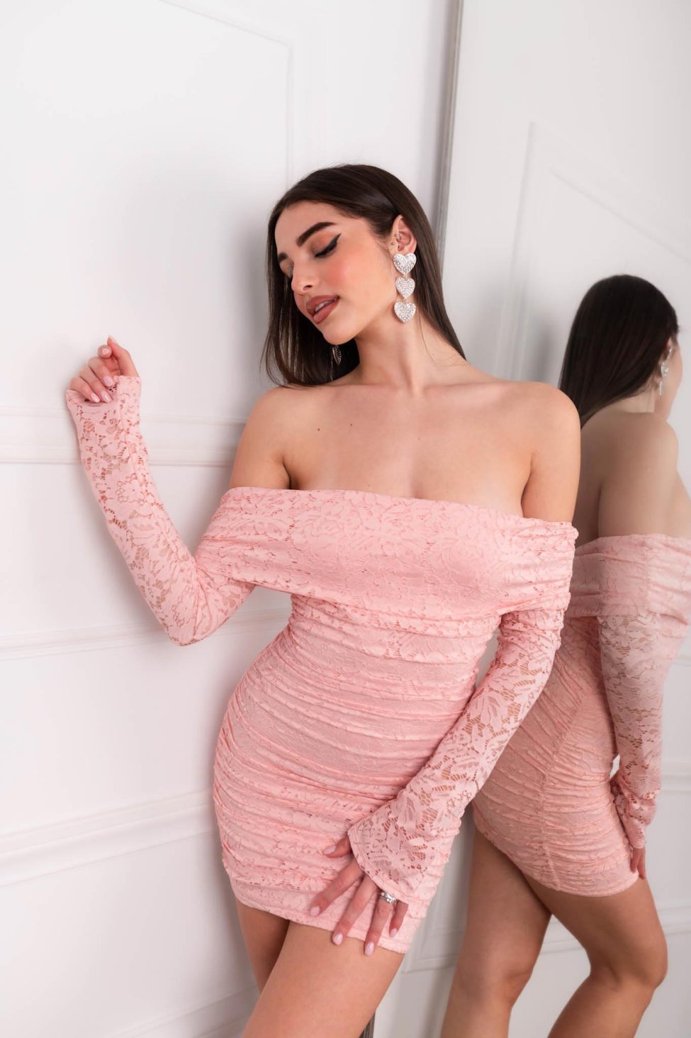 Cake μίνι φόρεμα με δαντέλα ροζ