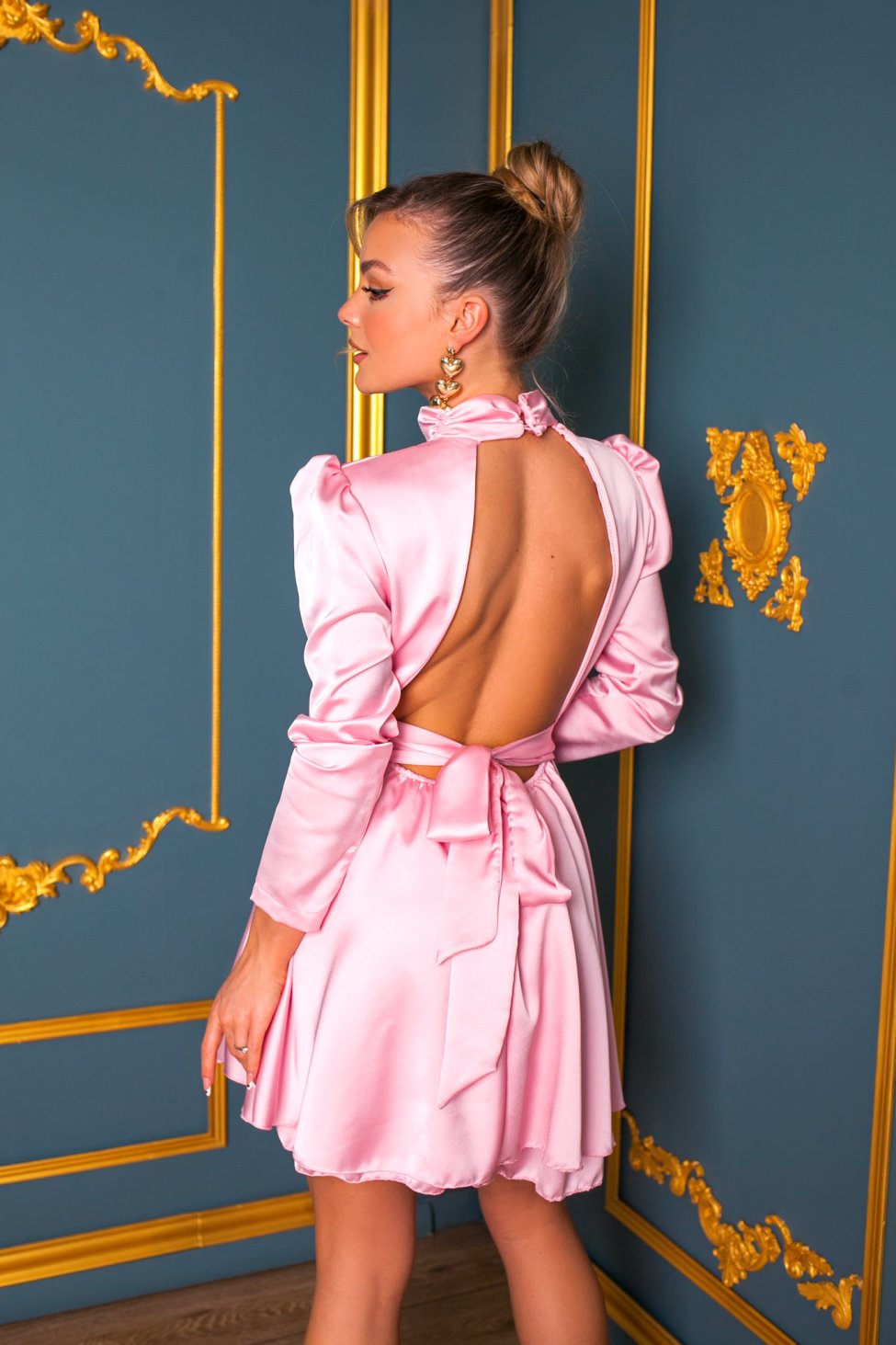 Jayna μίνι φόρεμα με όψη σατέν ροζ
