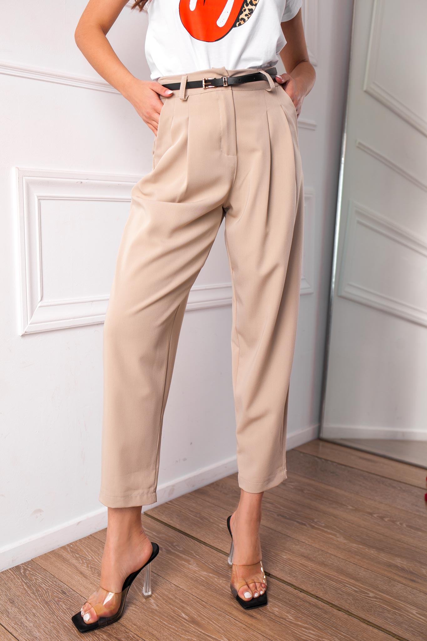 SALES Macaria παντελόνι υφασμάτινο με ζωνάκι μπεζ