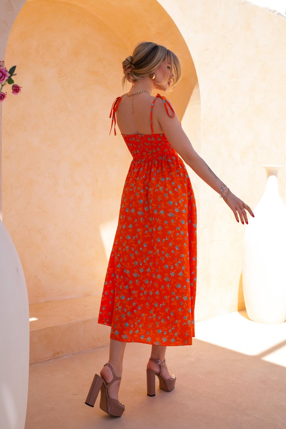 Ankel μίντι φλοράλ φόρεμα πορτοκαλί