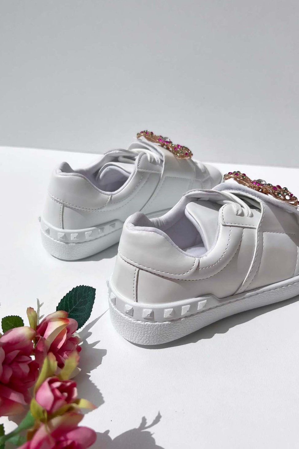 Trevino sneakers με φιόγκο με strass λευκό