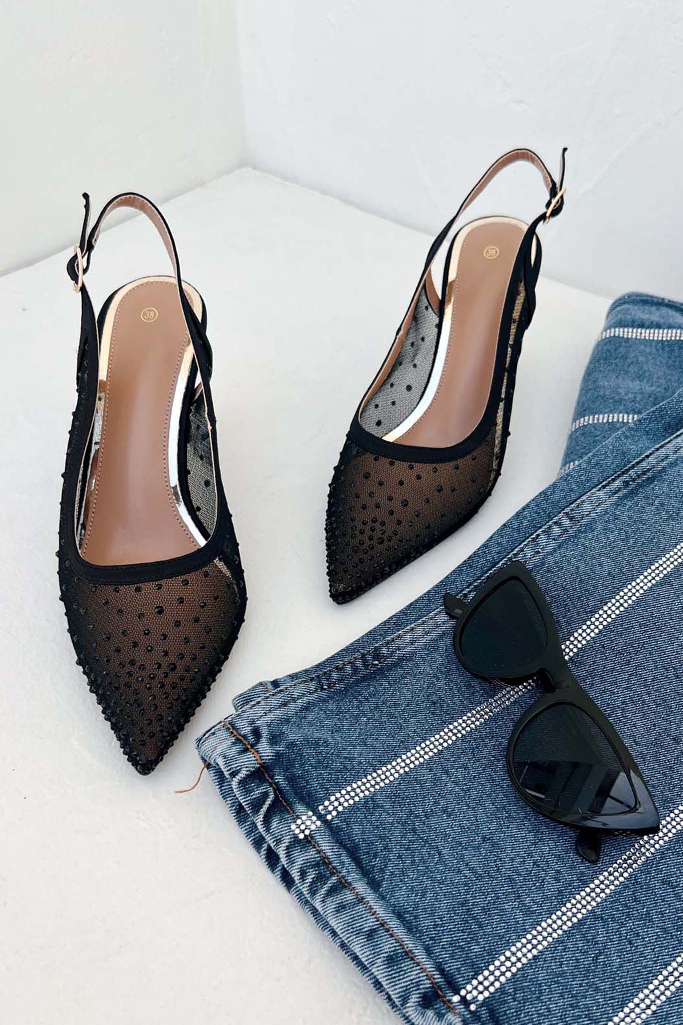 ΝΕΕΣ ΑΦΙΞΕΙΣ Frill slingback γόβα με διαφάνεια και strass μαύρο