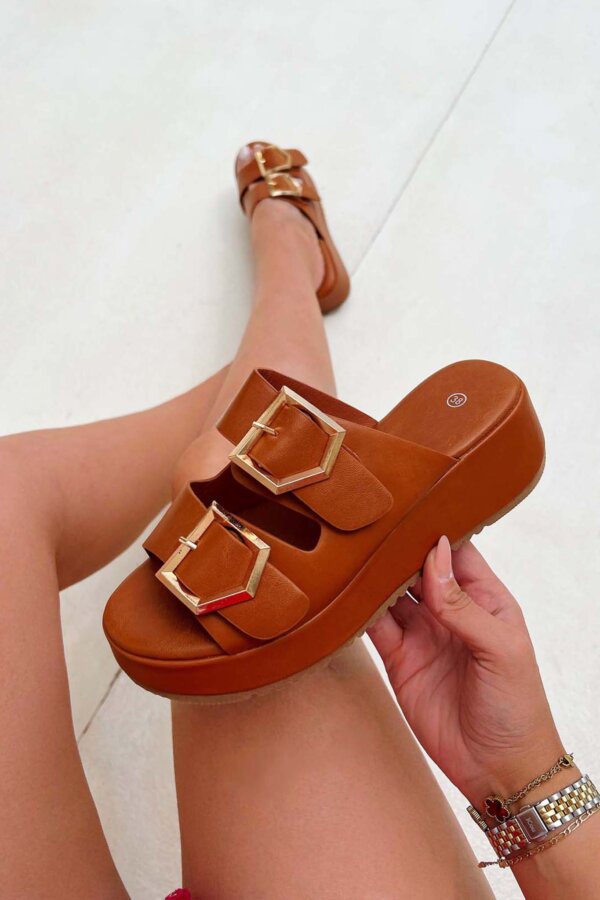 ΓΥΝΑΙΚΕΙΑ ΡΟΥΧΑ Jenga flatforms με αγκράφες κάμελ