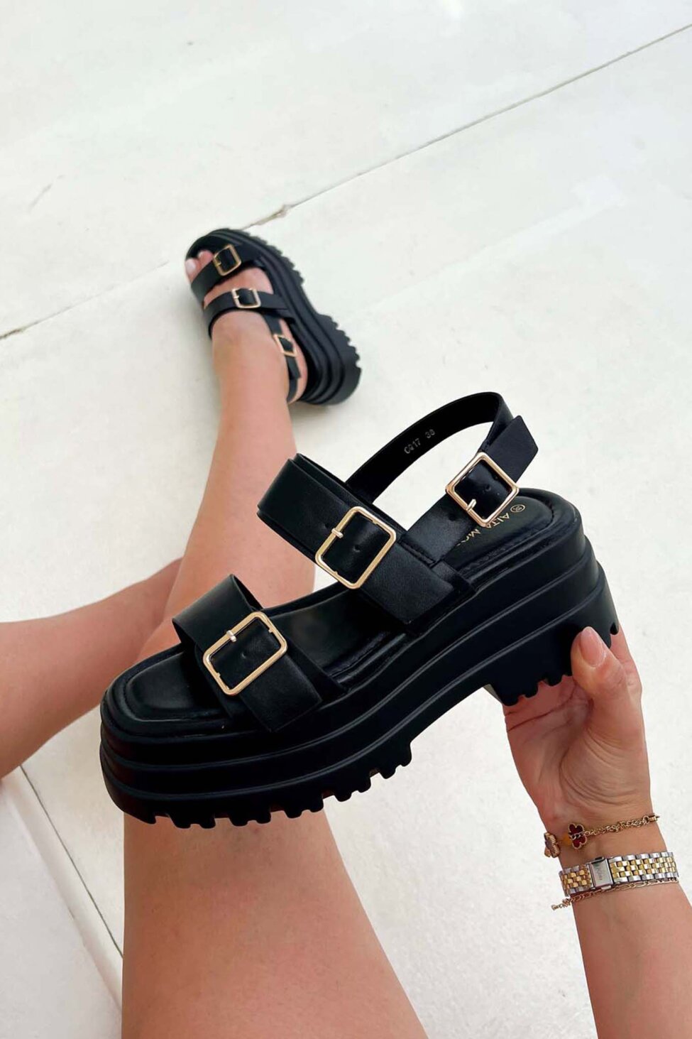 Ribbon σανδάλια flatform με λουράκια μαύρο