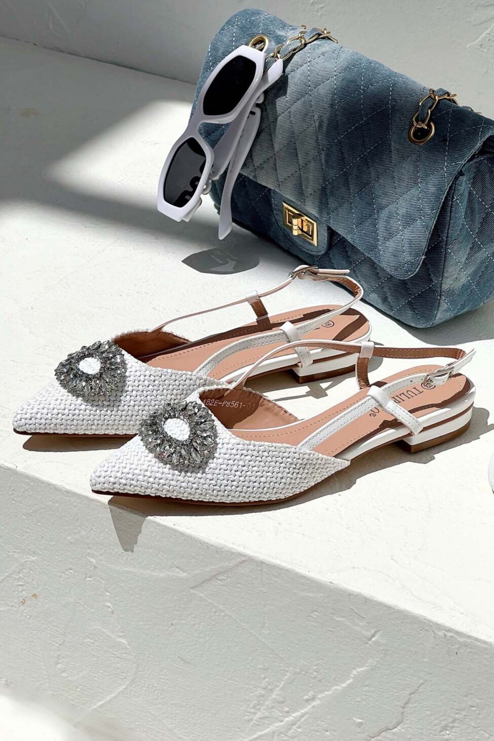 Rishi slingback γόβα με ψάθα και πέτρες λευκό