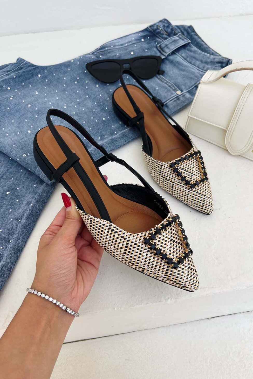 Trick slingback γόβα με πέτρες μαύρο