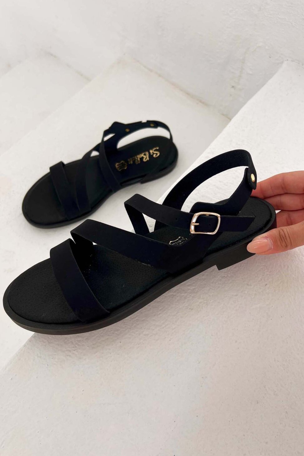 Vegan flat σανδάλια δερμάτινα μαύρο
