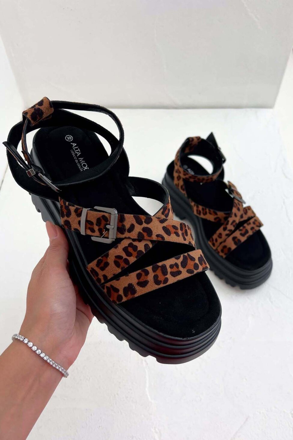 Zerrin σανδάλια flatform με λουράκια λεοπάρ