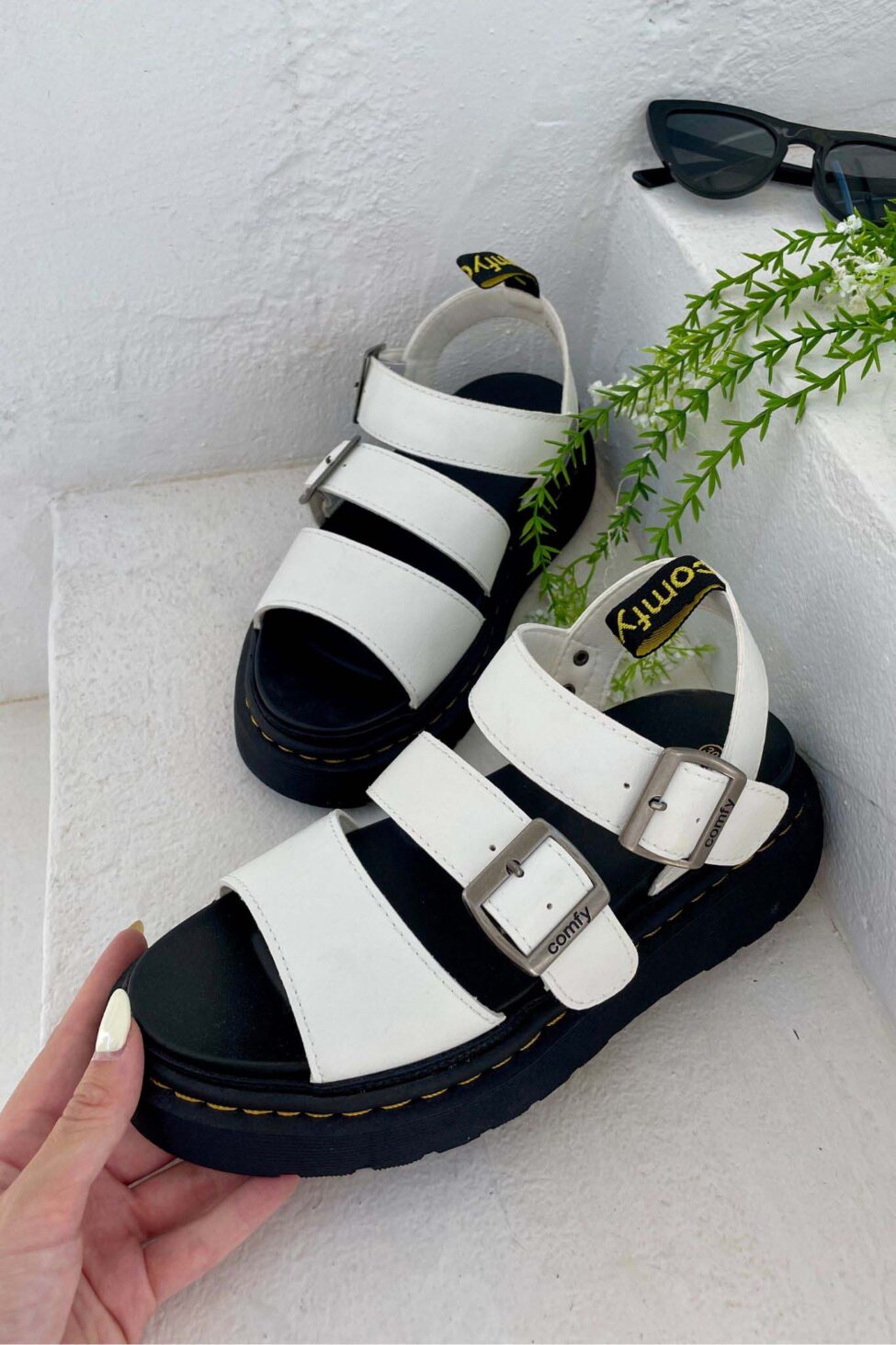 Flexible σανδάλια flatforms λευκό