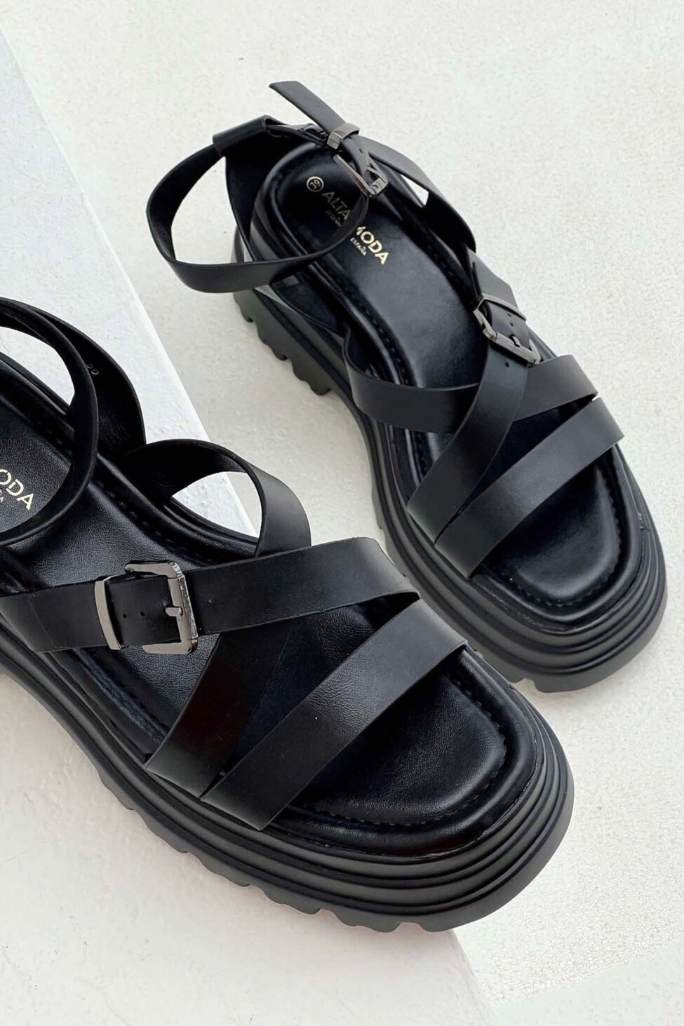 Garrison σανδάλια flatforms από οικολογικό δέρμα μαύρο