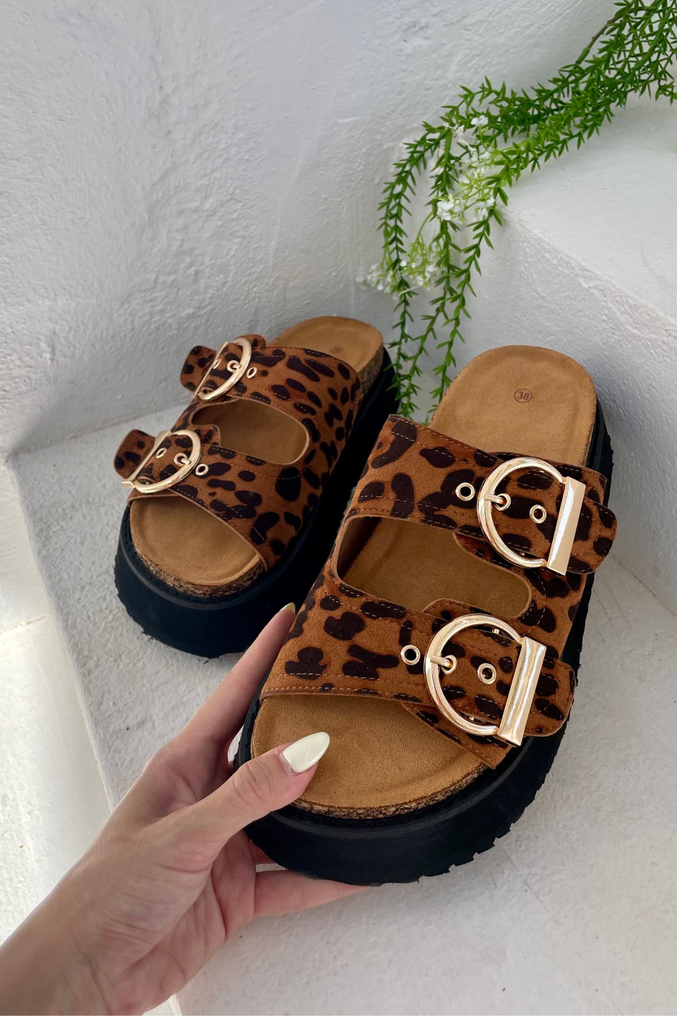 Giggle σανδάλια flatforms λεοπάρ