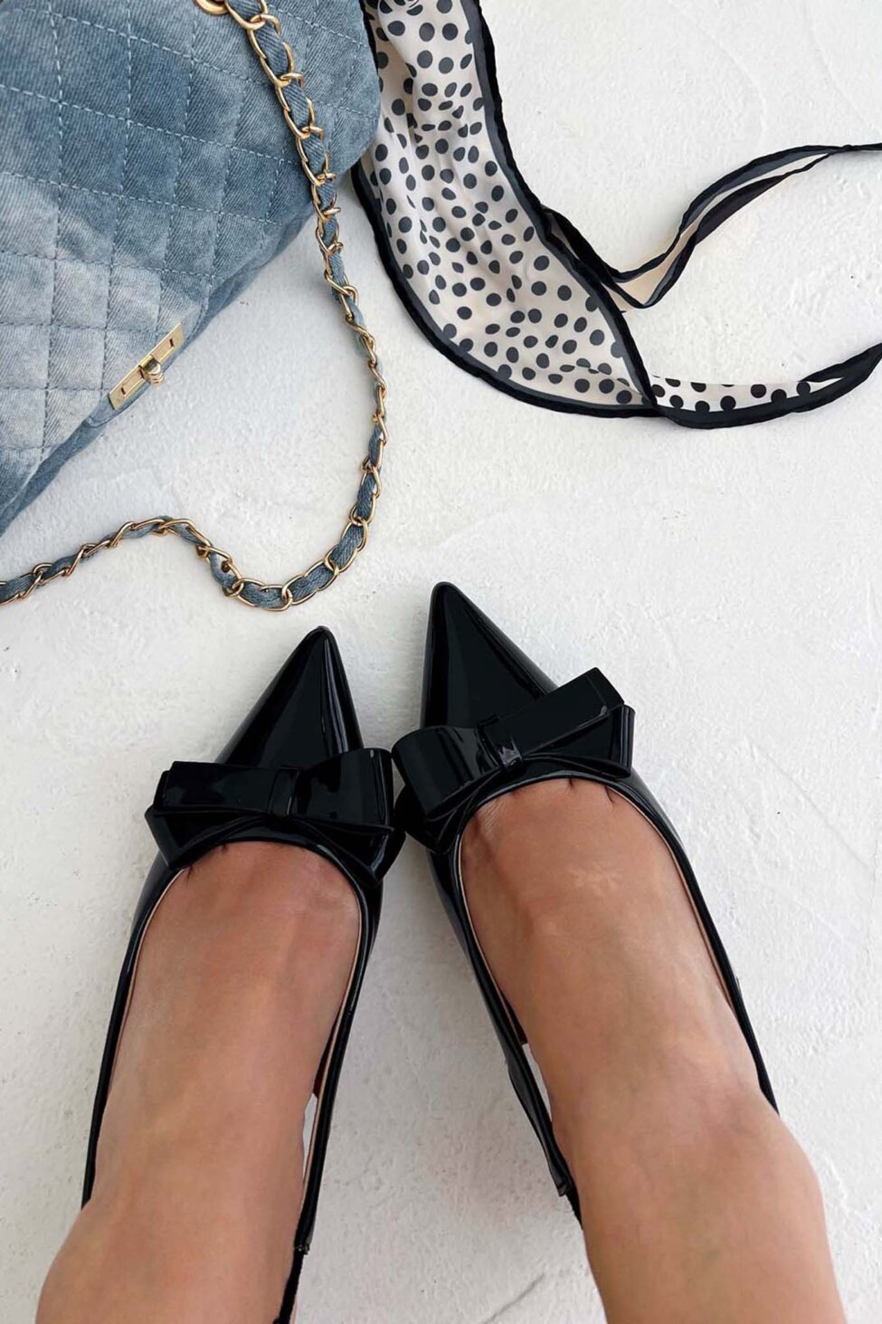 Jagat slingback γόβα από οικολογικό δέρμα λουστρίνι μαύρο