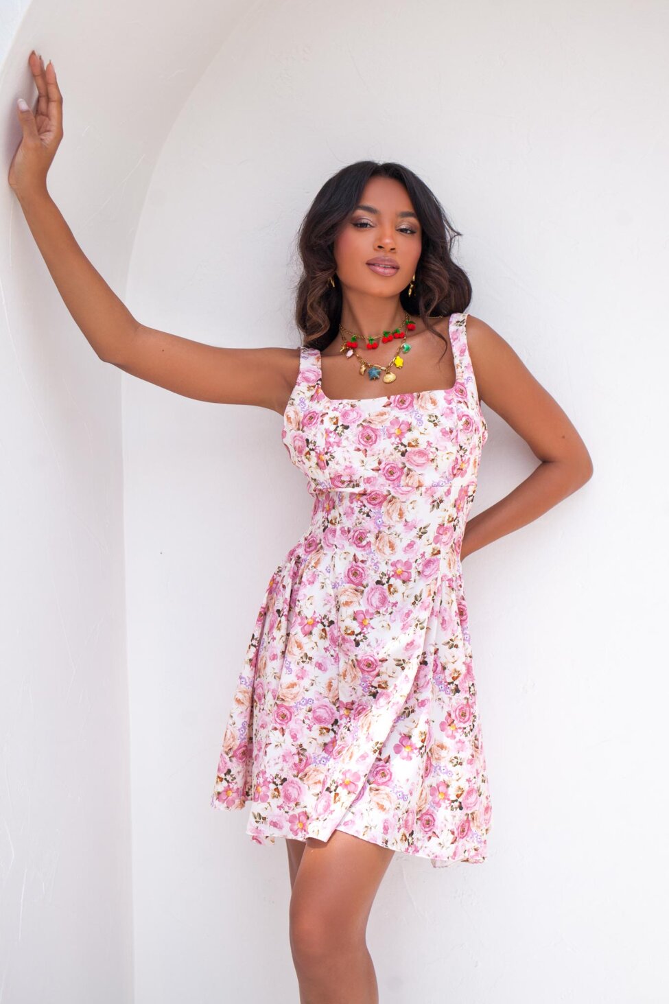 Jasmine μίνι φλοραλ φόρεμα σομόν