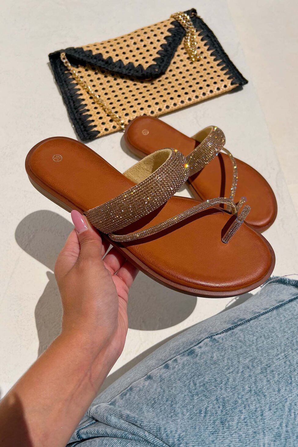 Luna flat σανδάλια με strass χρυσό