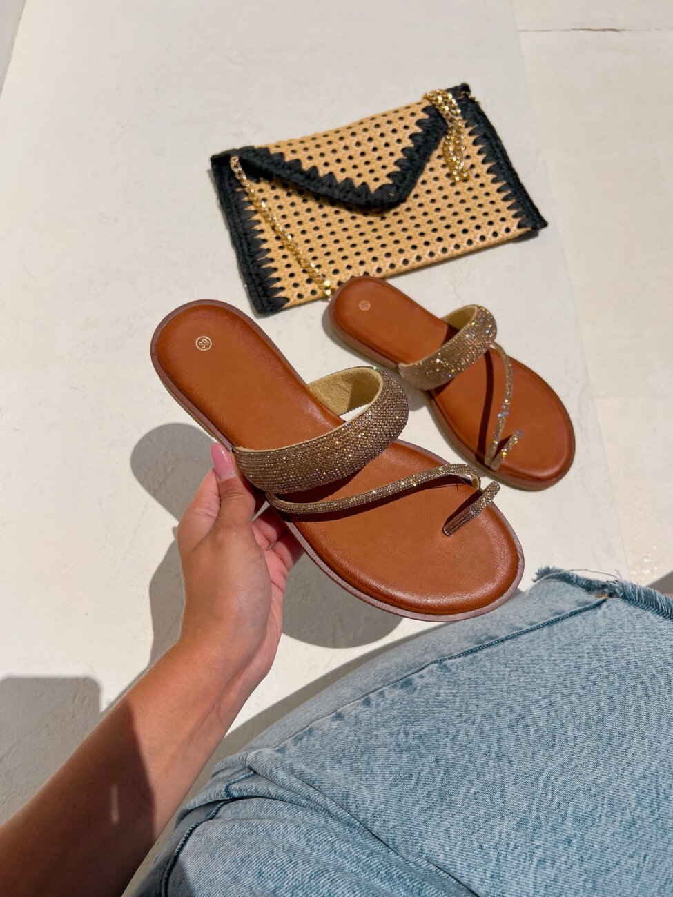Luna flat σανδάλια με strass χρυσό