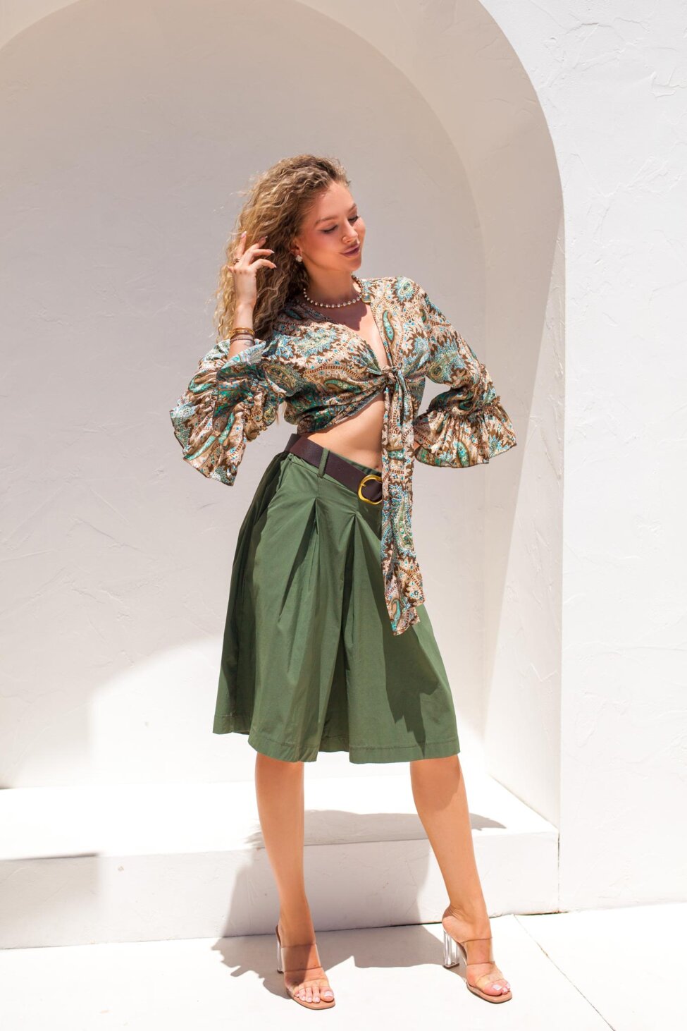 Downtown crop-top εμπριμέ με όψη σατέν βεραμάν