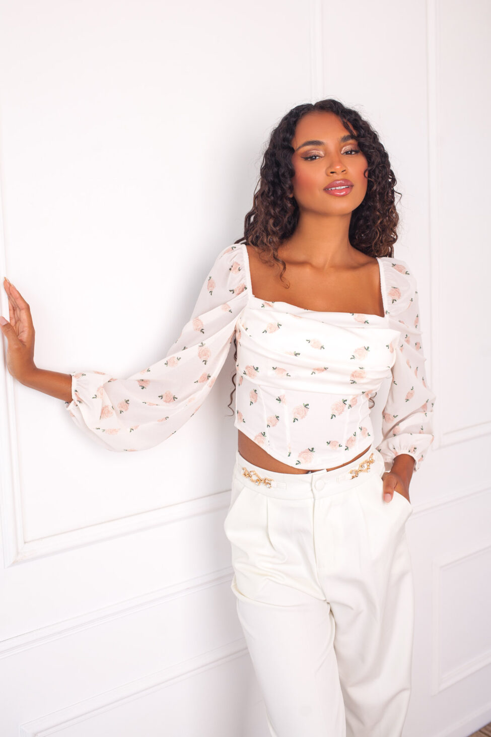 Groufit crop top φλοράλ εκρού - Image 3