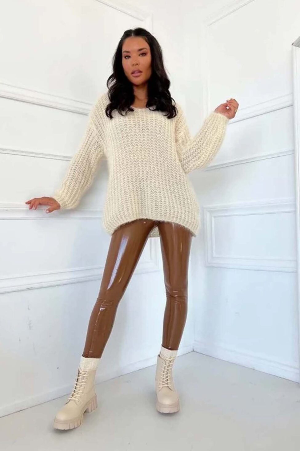 Olyra κολάν βινύλ με γυαλιστερή όψη καφέ - Image 3