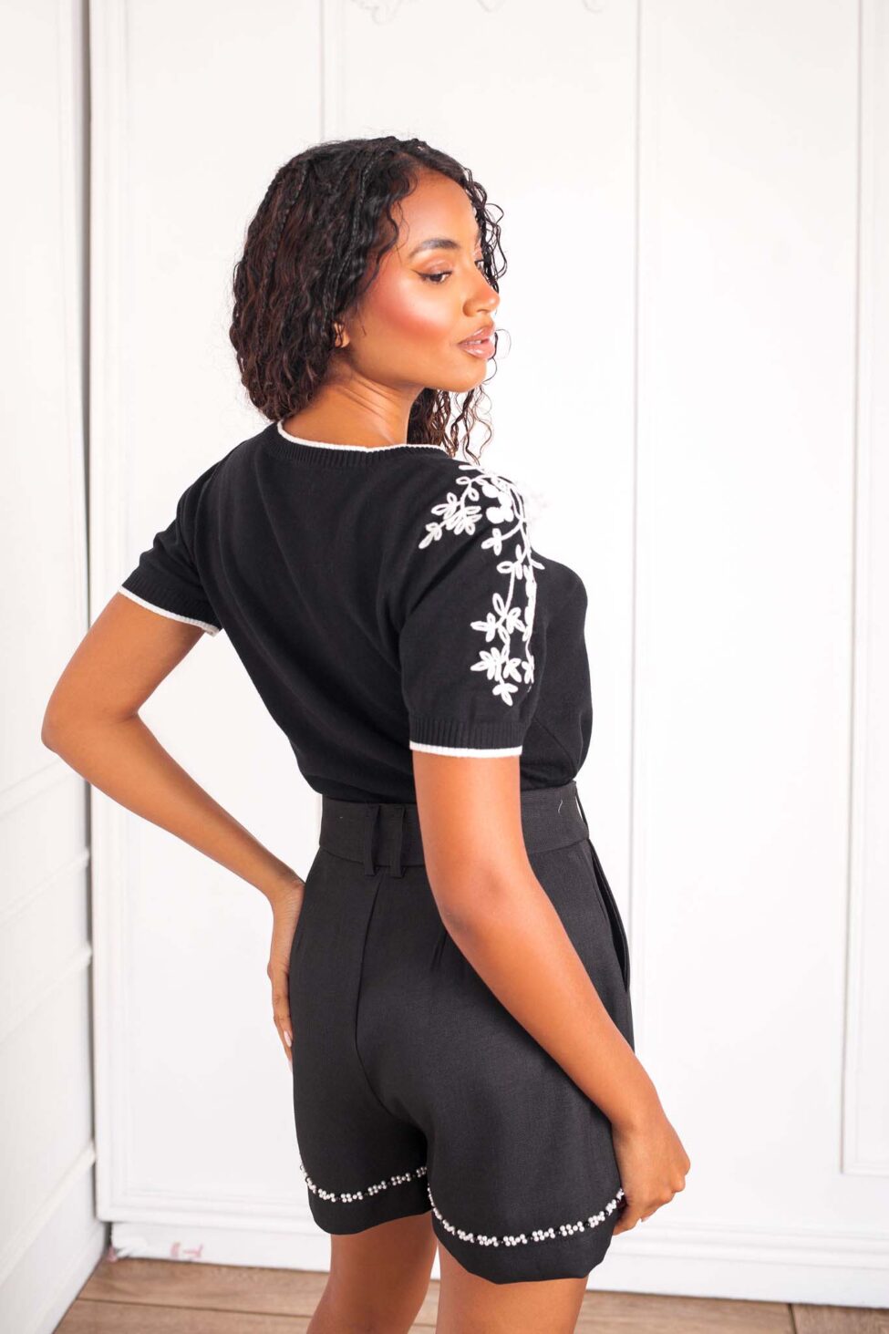 Bandu πλεκτή κοντομάνικη μπλούζα μαύρο - Image 3