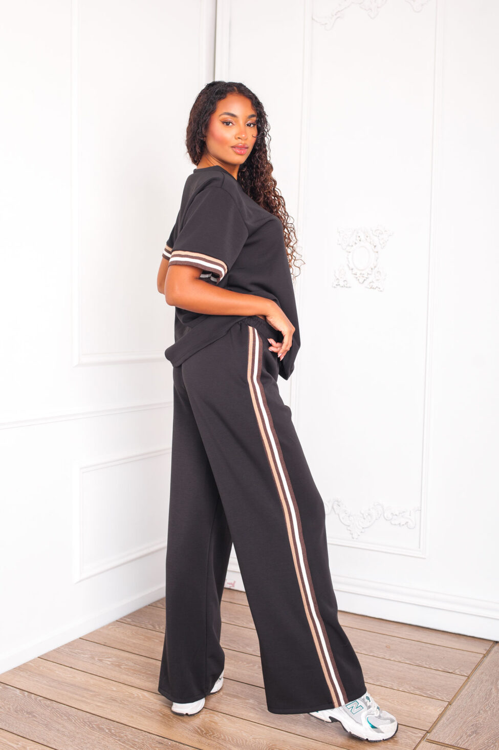 Evella σετ μπλούζα παντελόνι μαύρο - Image 3