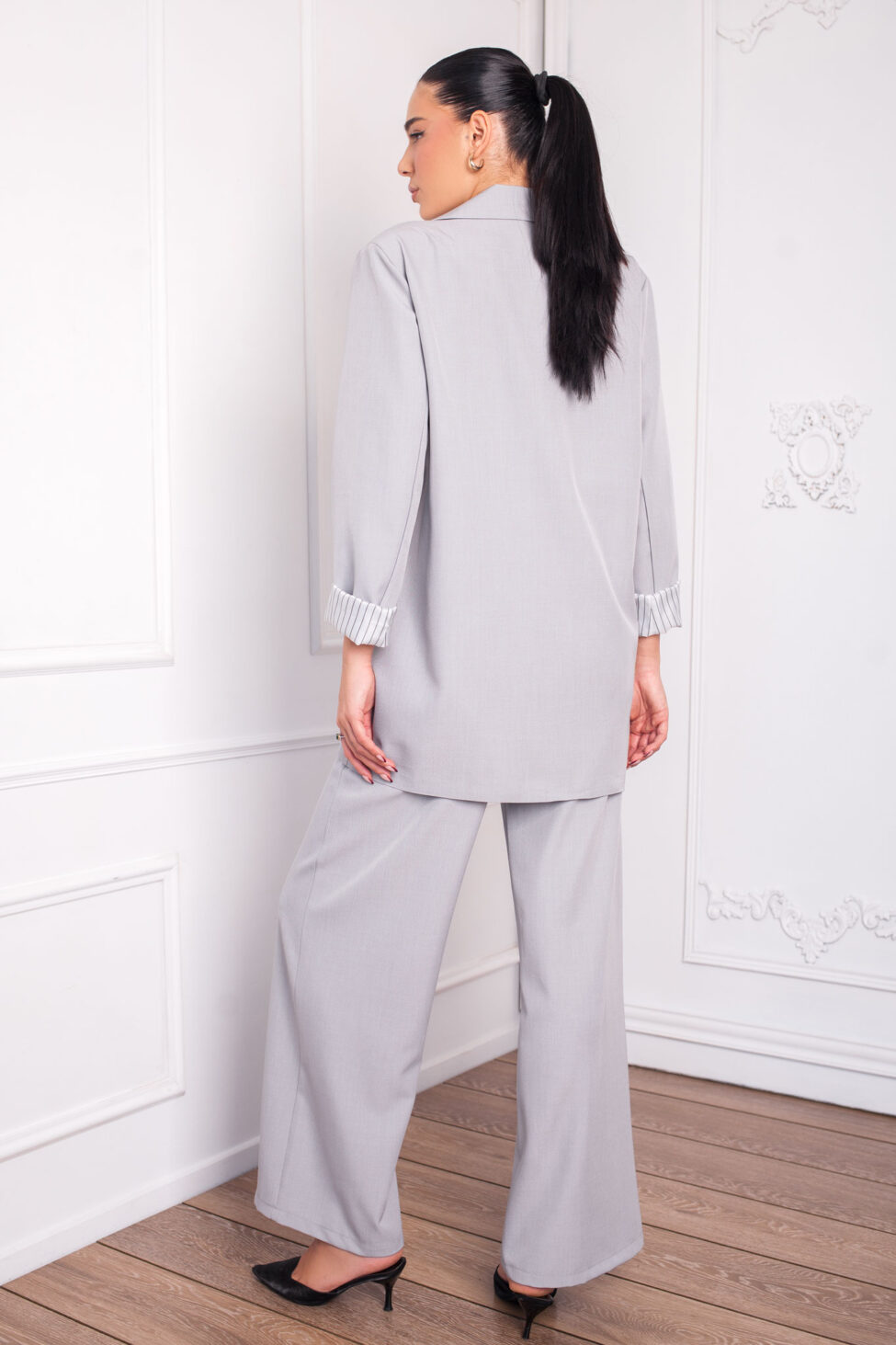 Iryna Σετ σακάκι-παντελόνι γκρι - Image 2