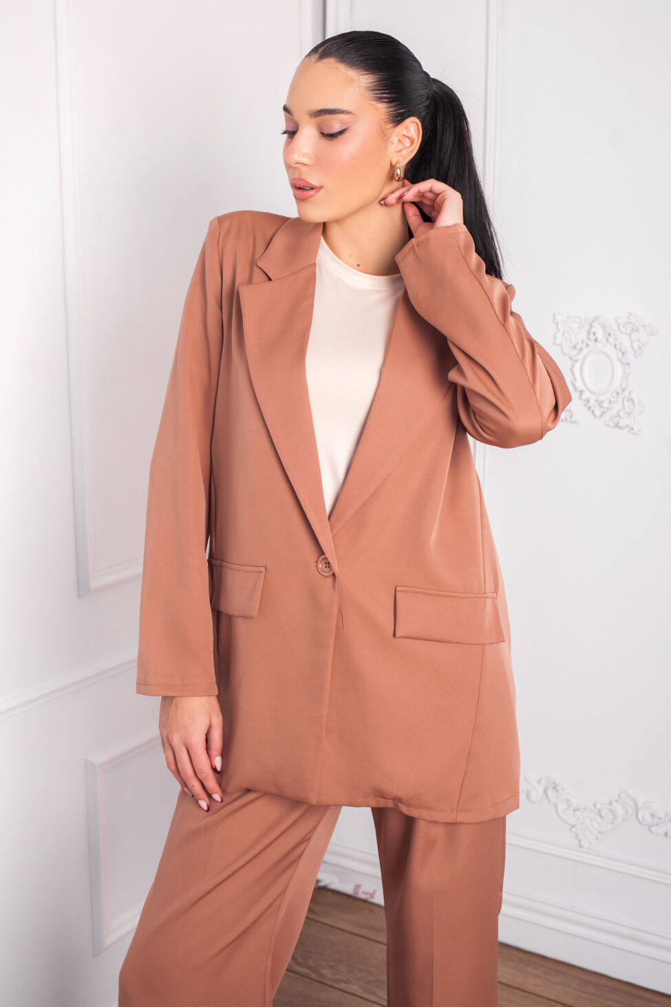 Lilium σετ σακάκι παντελόνι κάμελ - Image 3
