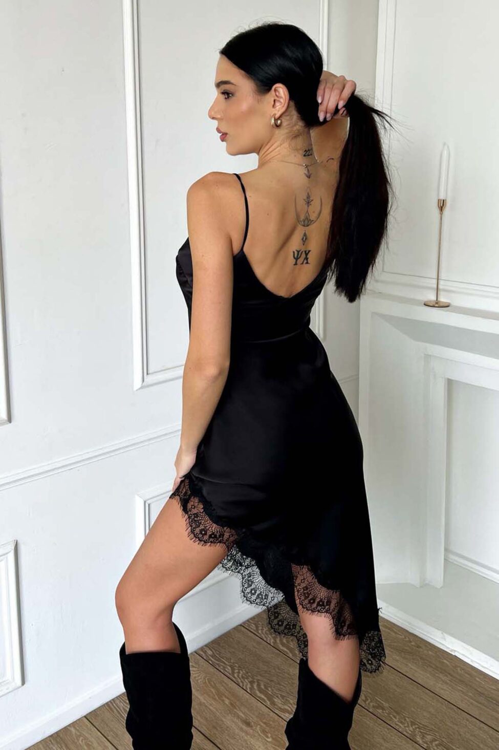 Joslin Σατέν Φόρεμα Με Δαντέλα μαύρο - Image 3