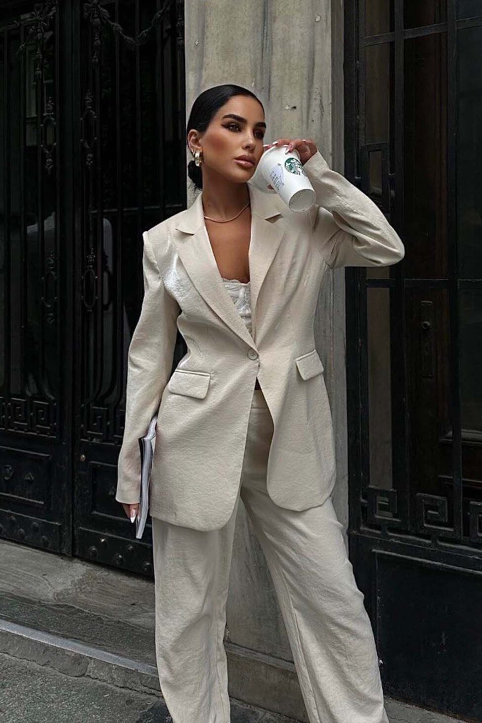 Lysira σετ κοστούμι σακάκι γυαλιστερό μπεζ - Image 2