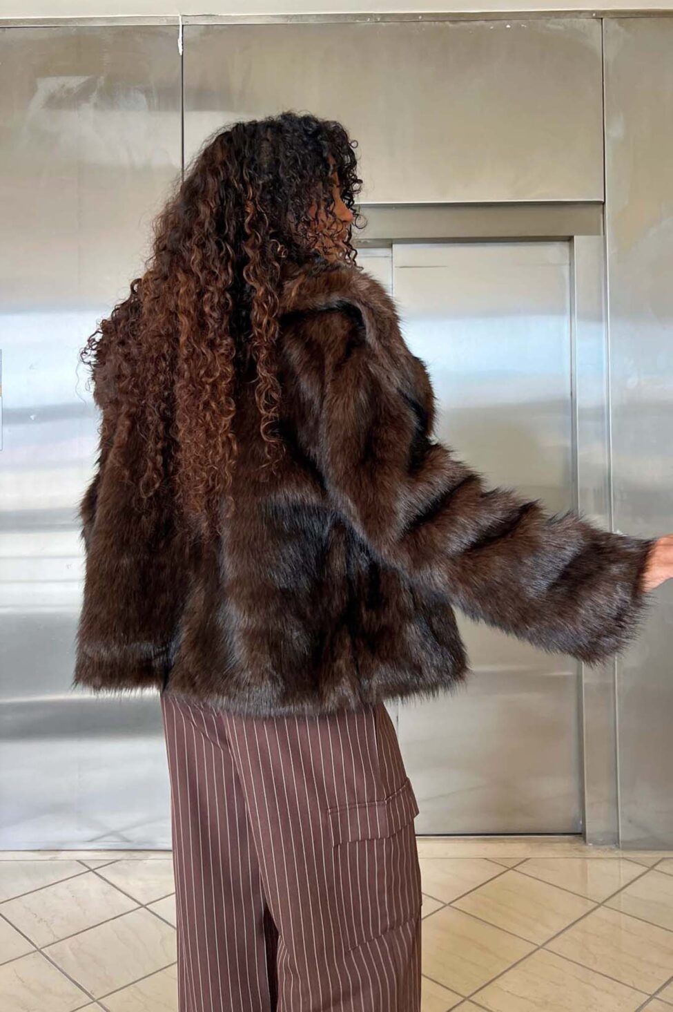 Melona οικολογική κοντή γούνα καφέ - Image 3