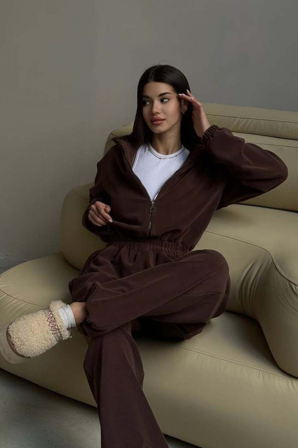 Merge ολόσωμη φόρμα φούτερ καφέ - Image 4