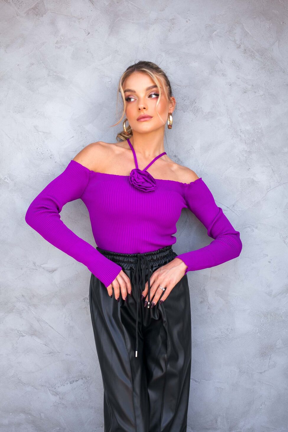 Mirada τοπ ριπ με απλικέ λουλούδι μωβ - Image 2