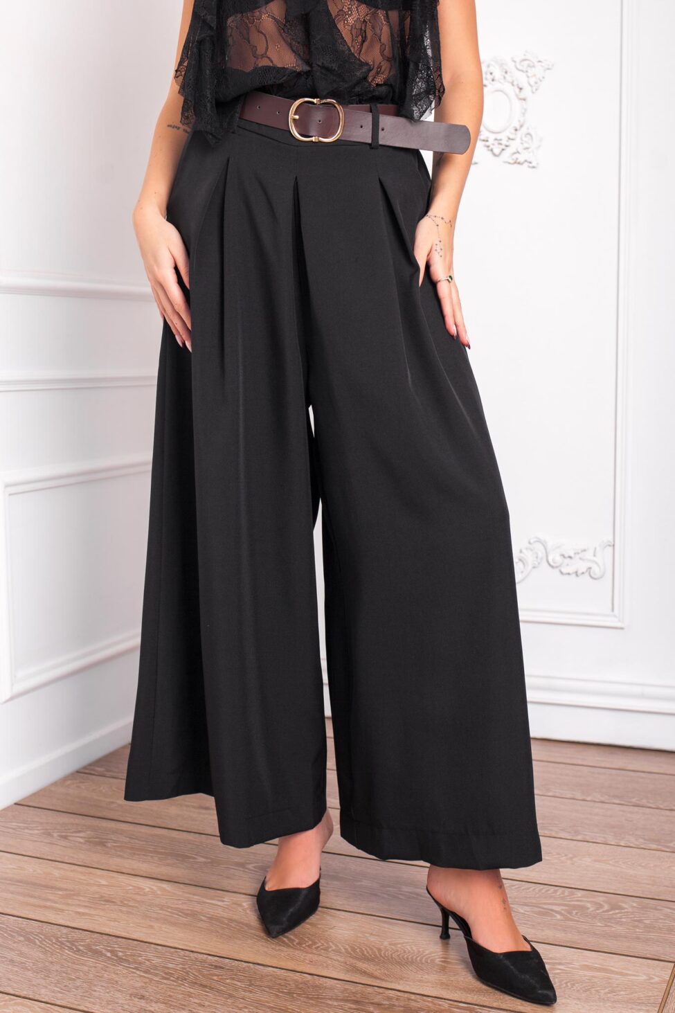 Nana υφασμάτινο παντελόνι με πιέτες μαύρο - Image 2