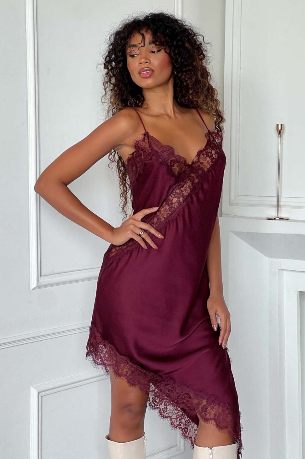 Veloria σατέν φόρεμα μπορντό - Image 3