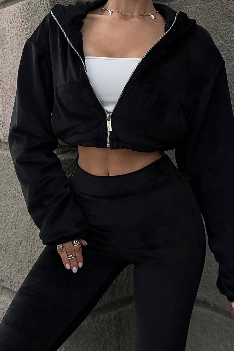 Creme σετ φόρμα βελούδινη μαύρο - Image 3