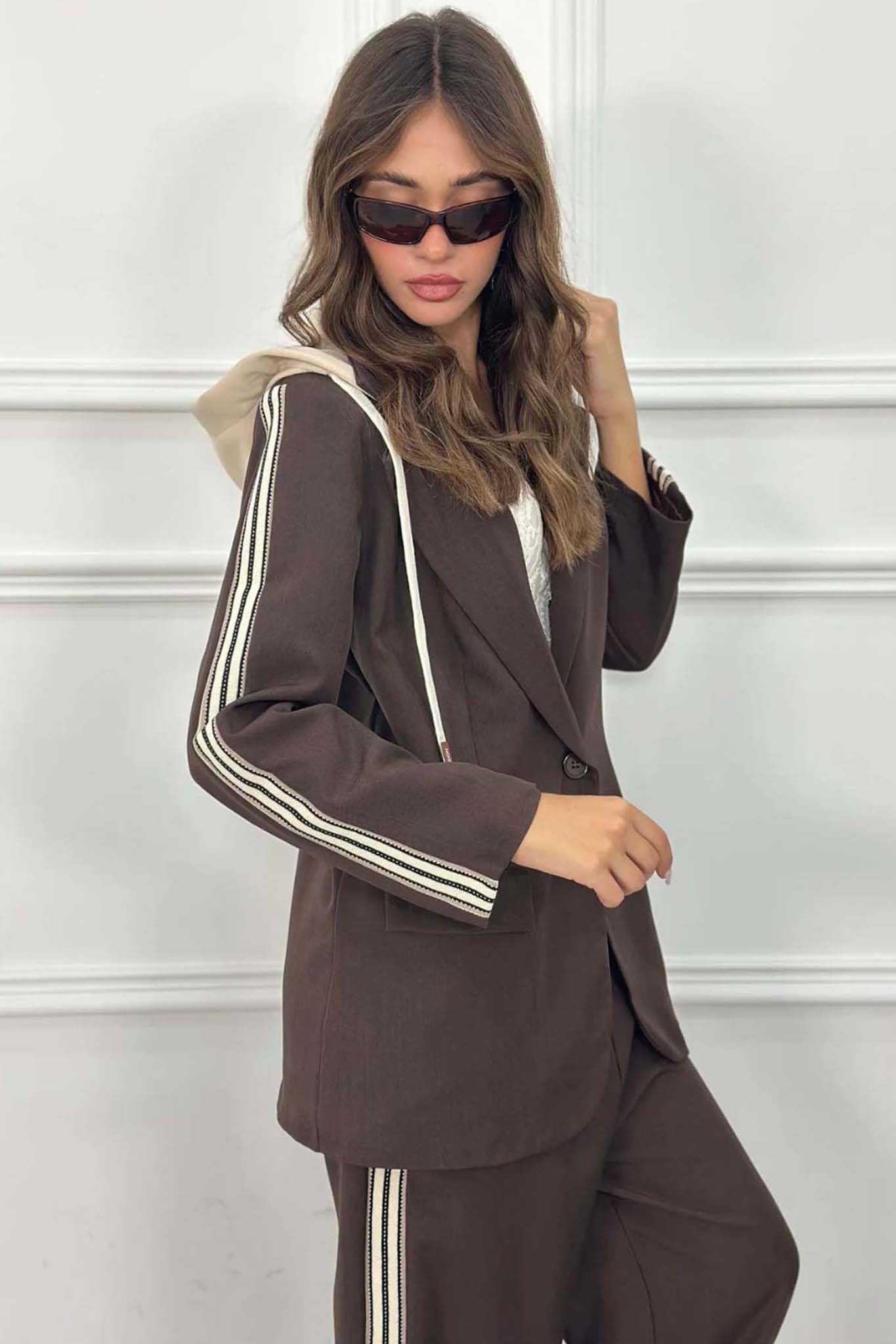 Kairos Σετ Σακάκι Παντελόνι Με Ρίγες καφέ Kairos Σετ Σακάκι Παντελόνι Με Ρίγες καφέ - Image 1