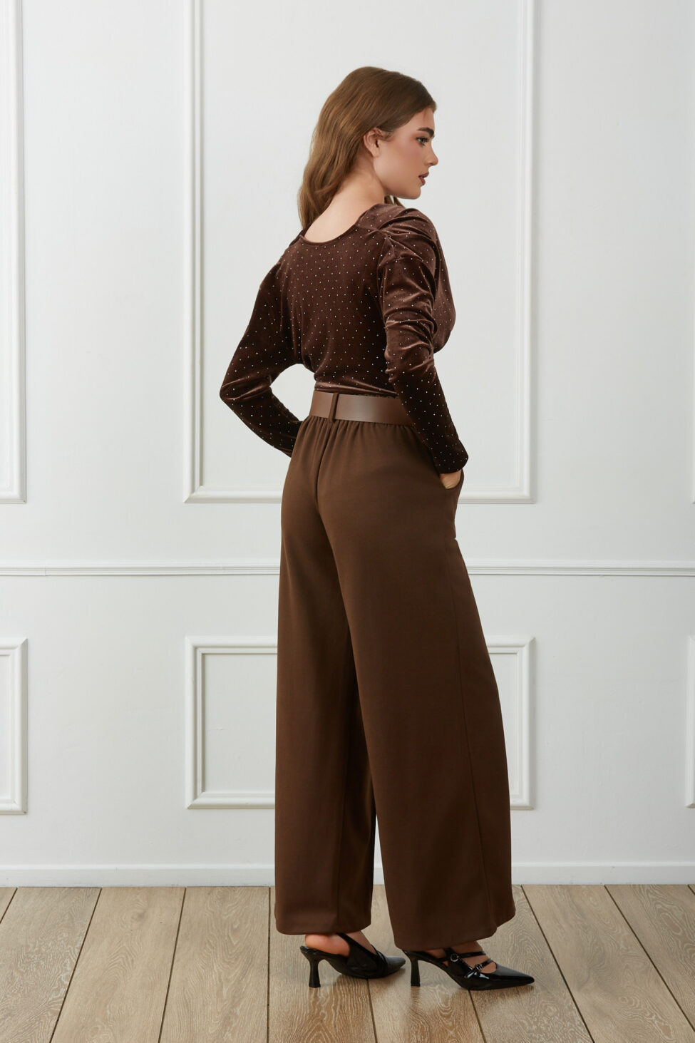 Miray κορμάκι με strass καφέ - Image 5