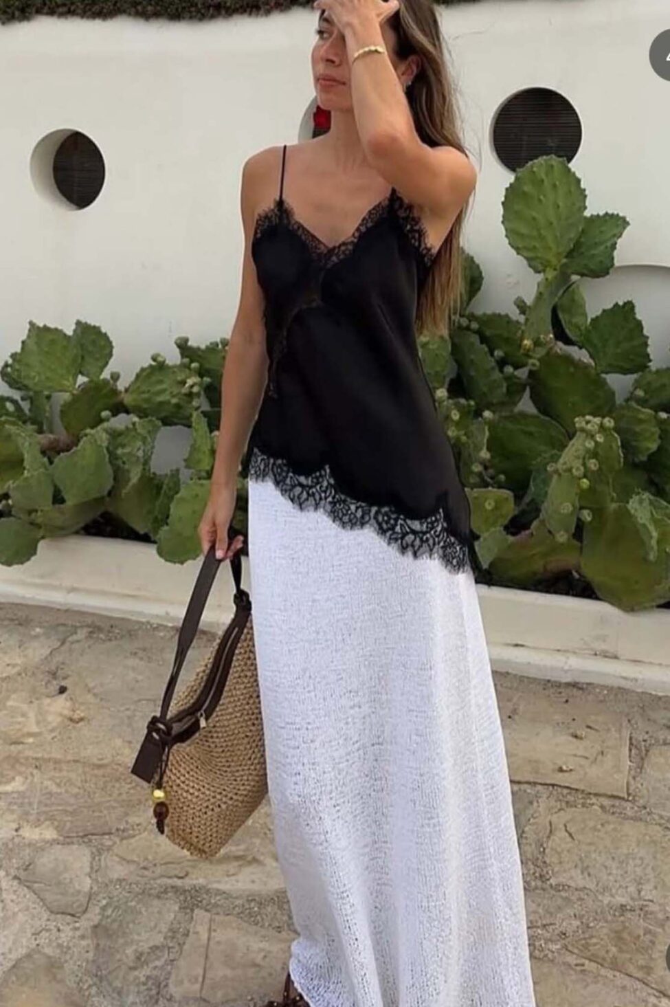 Tialen Αμάνικο Τοπ Σατινέ μαύρο - Image 3