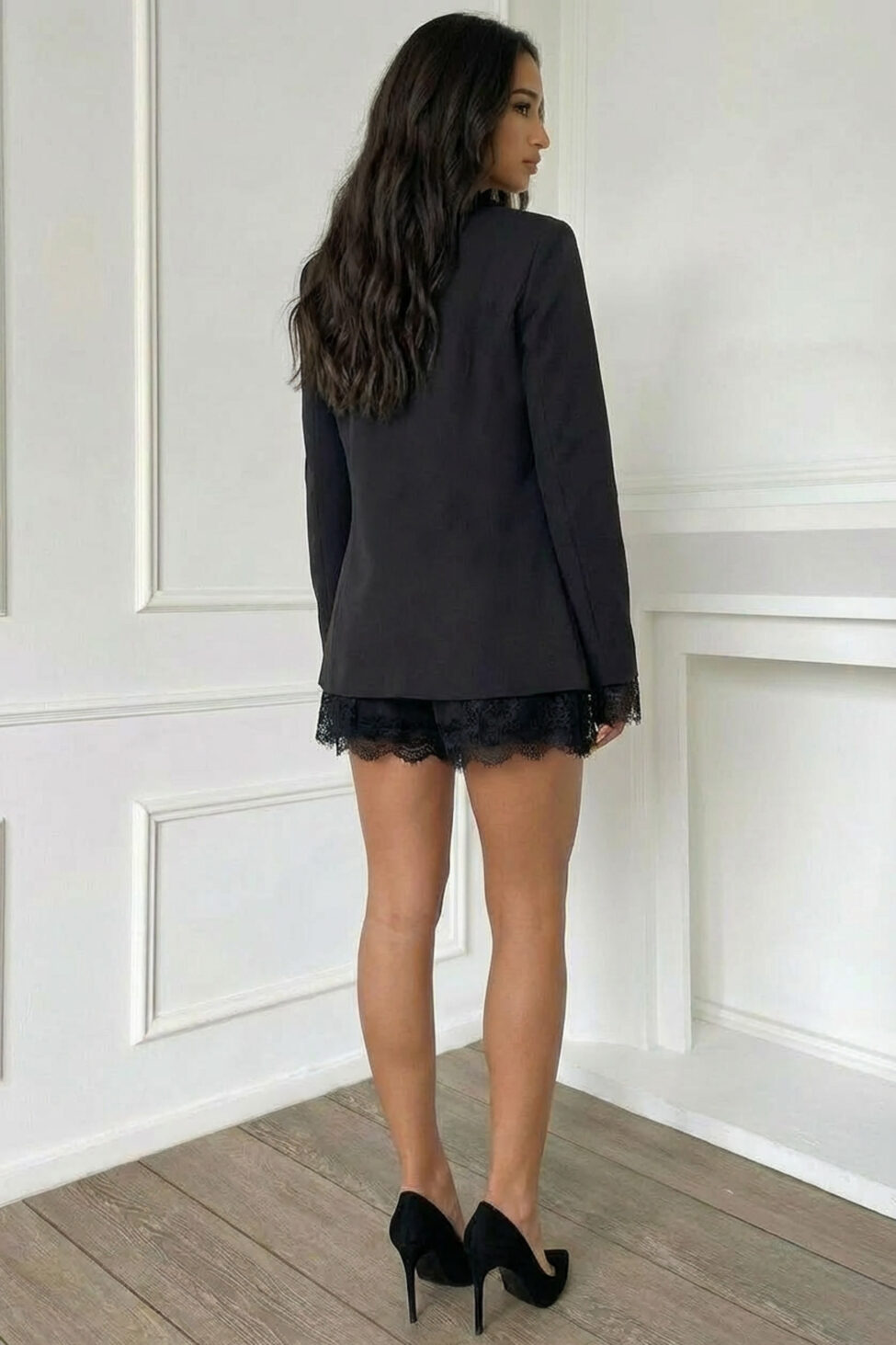 Verde σετ σακάκι - σορτς με δαντέλα και ζώνη μαύρο - Image 2