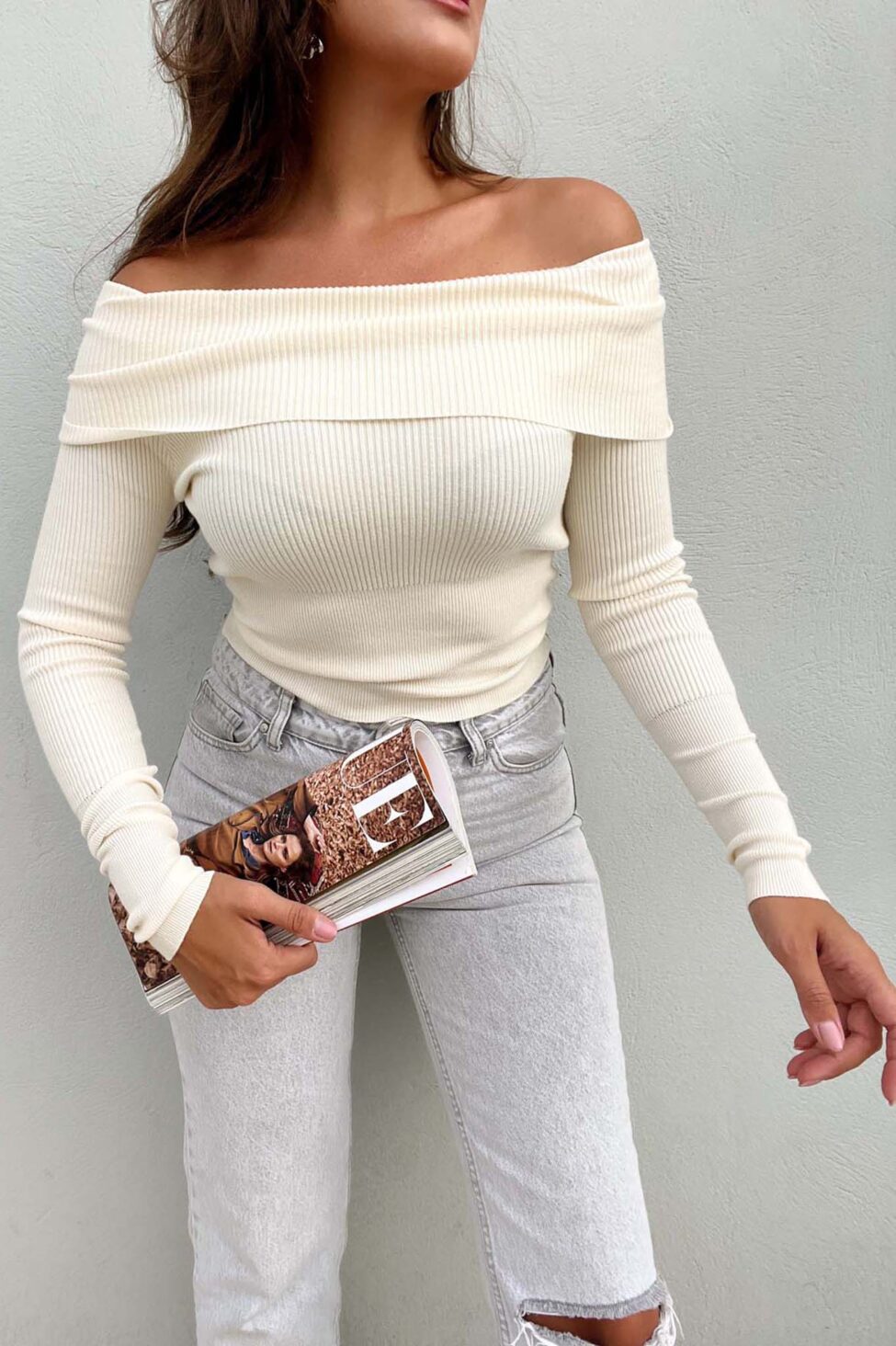 Aiden μπλούζα ριπ με ελεύθερους ώμους εκρού - Image 2