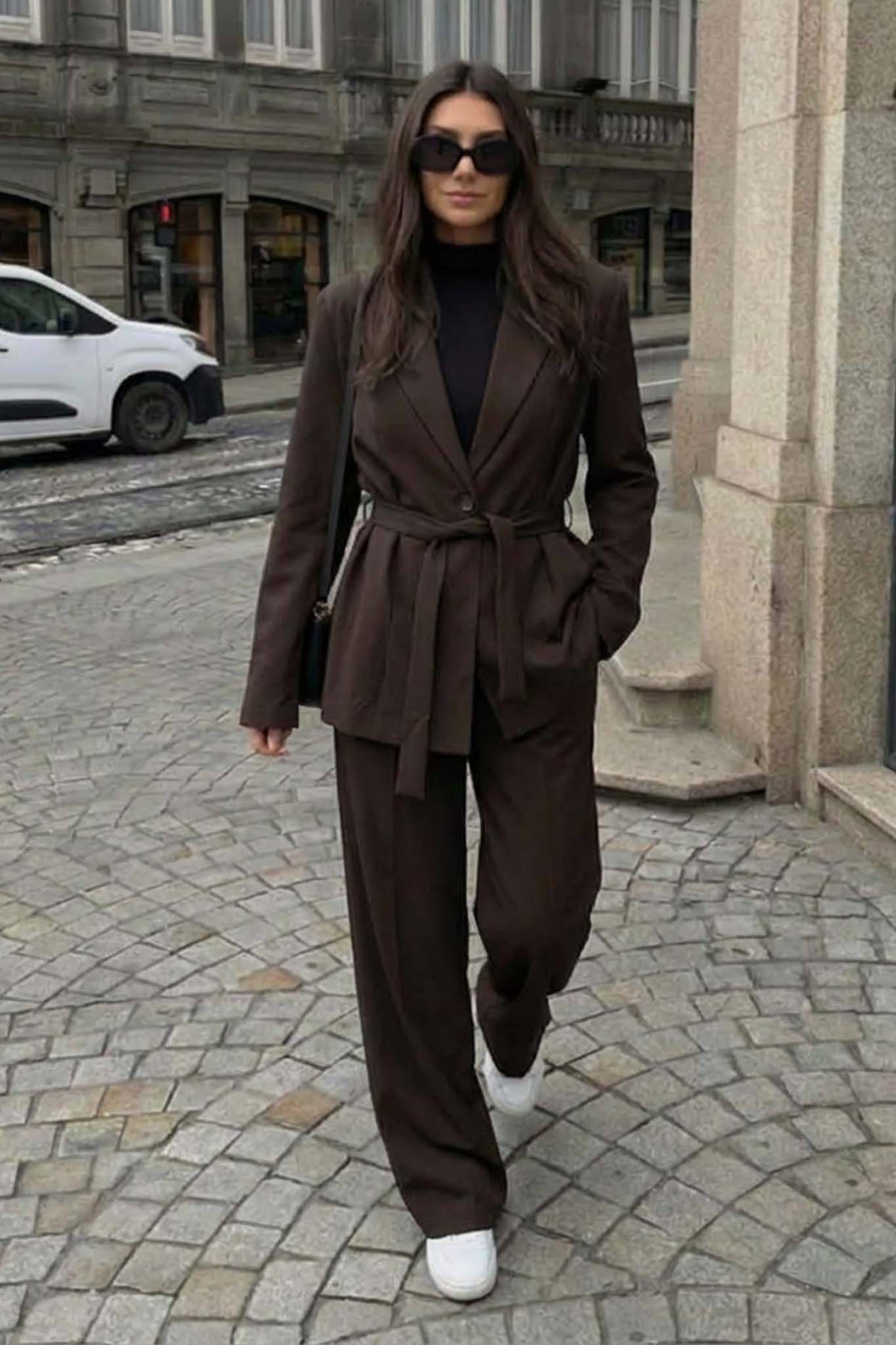 Berlin Σετ σακάκι παντελόνι καφέ Berlin Σετ σακάκι παντελόνι καφέ - Image 1