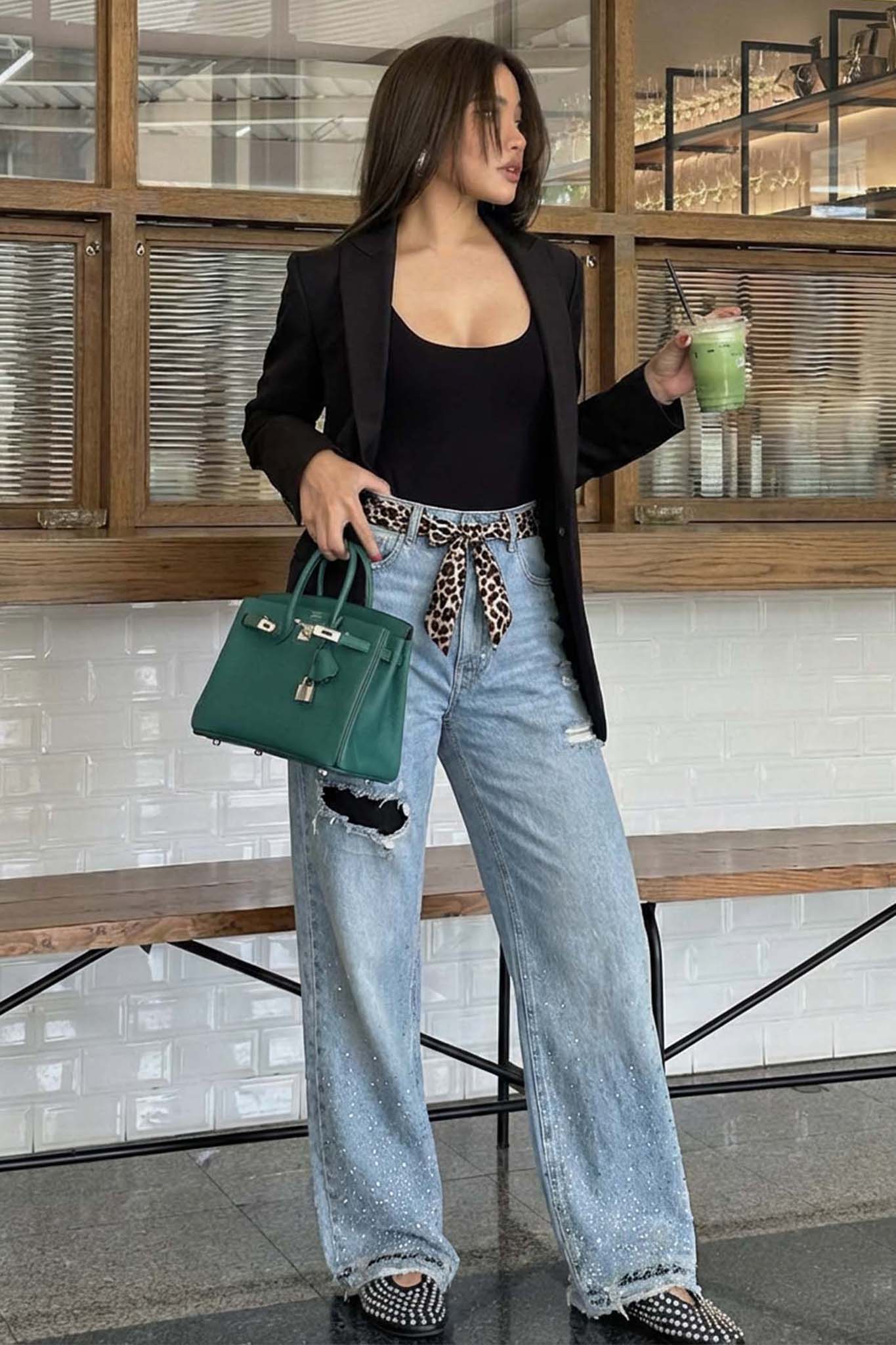 Jasper τζιν παντελόνι με ζώνη και σκισίματα μπλε Jasper τζιν παντελόνι με ζώνη και σκισίματα μπλε - Image 1