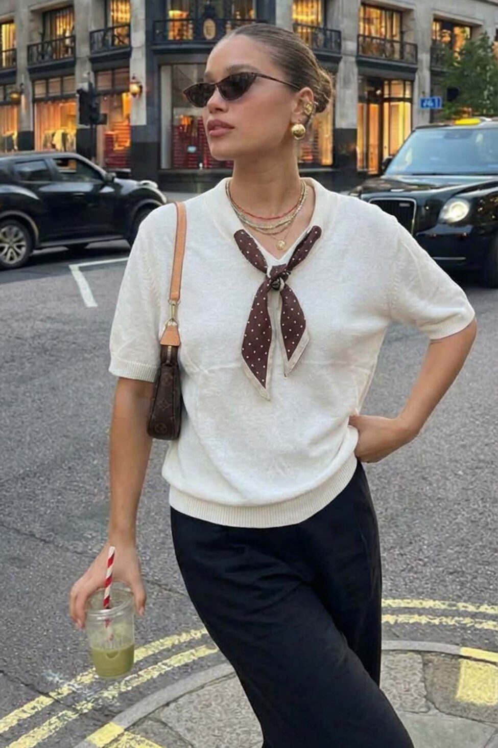 Marcel μπλούζα με ενσωματωμένο φουλάρι λευκό - Image 2