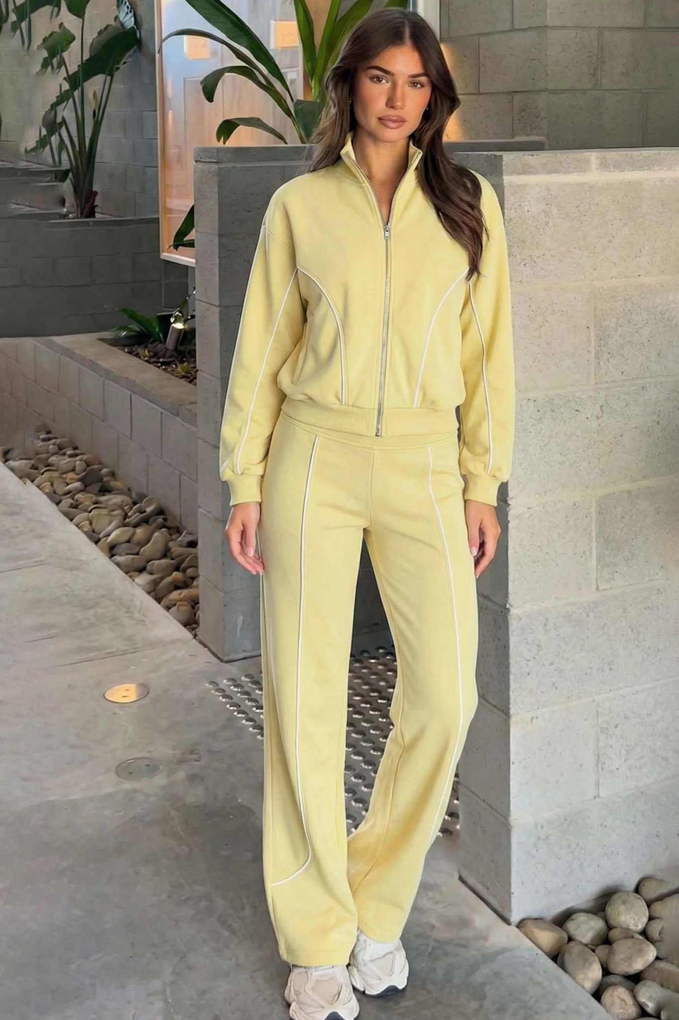 Maybell σετ ζακέτα παντελόνι κίτρινο Maybell σετ ζακέτα παντελόνι κίτρινο - Image 1