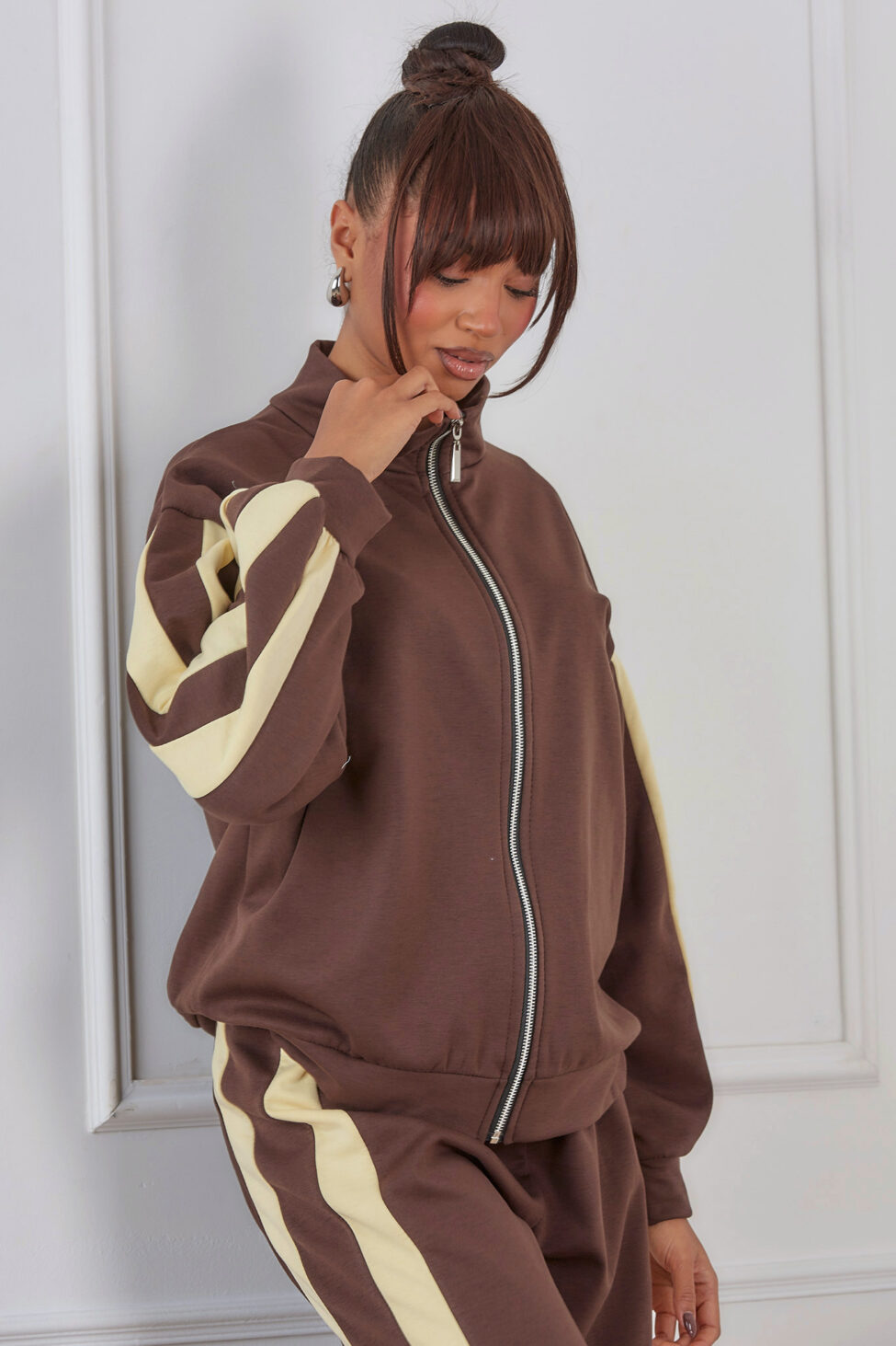 Omar Σετ Ζακέτα Παντελόνι καφέ - Image 3