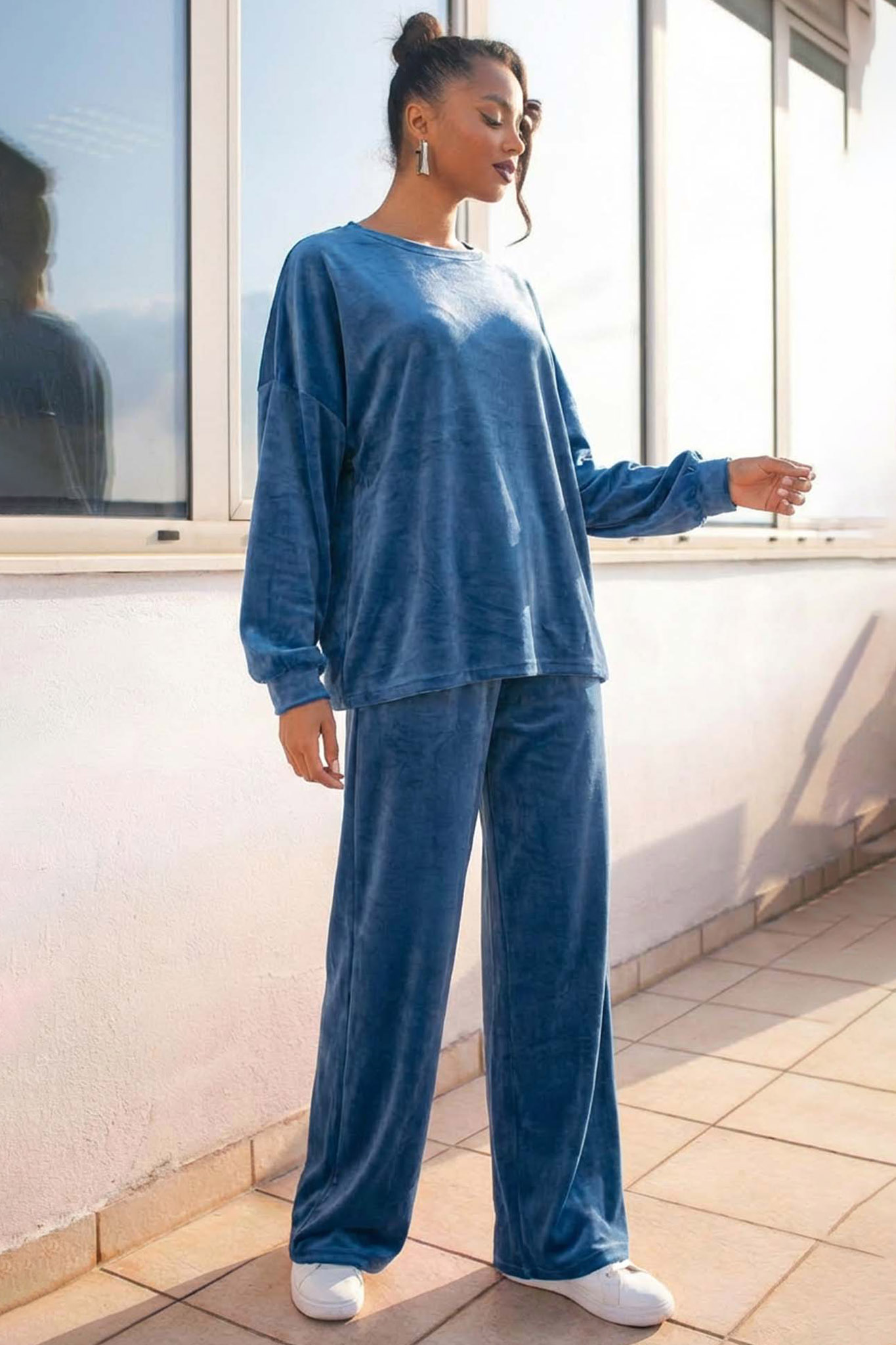 Vessaro σετ μπλούζα-παντελόνι με βελούδινη υφή μπλε Vessaro σετ μπλούζα-παντελόνι με βελούδινη υφή μπλε - Image 1